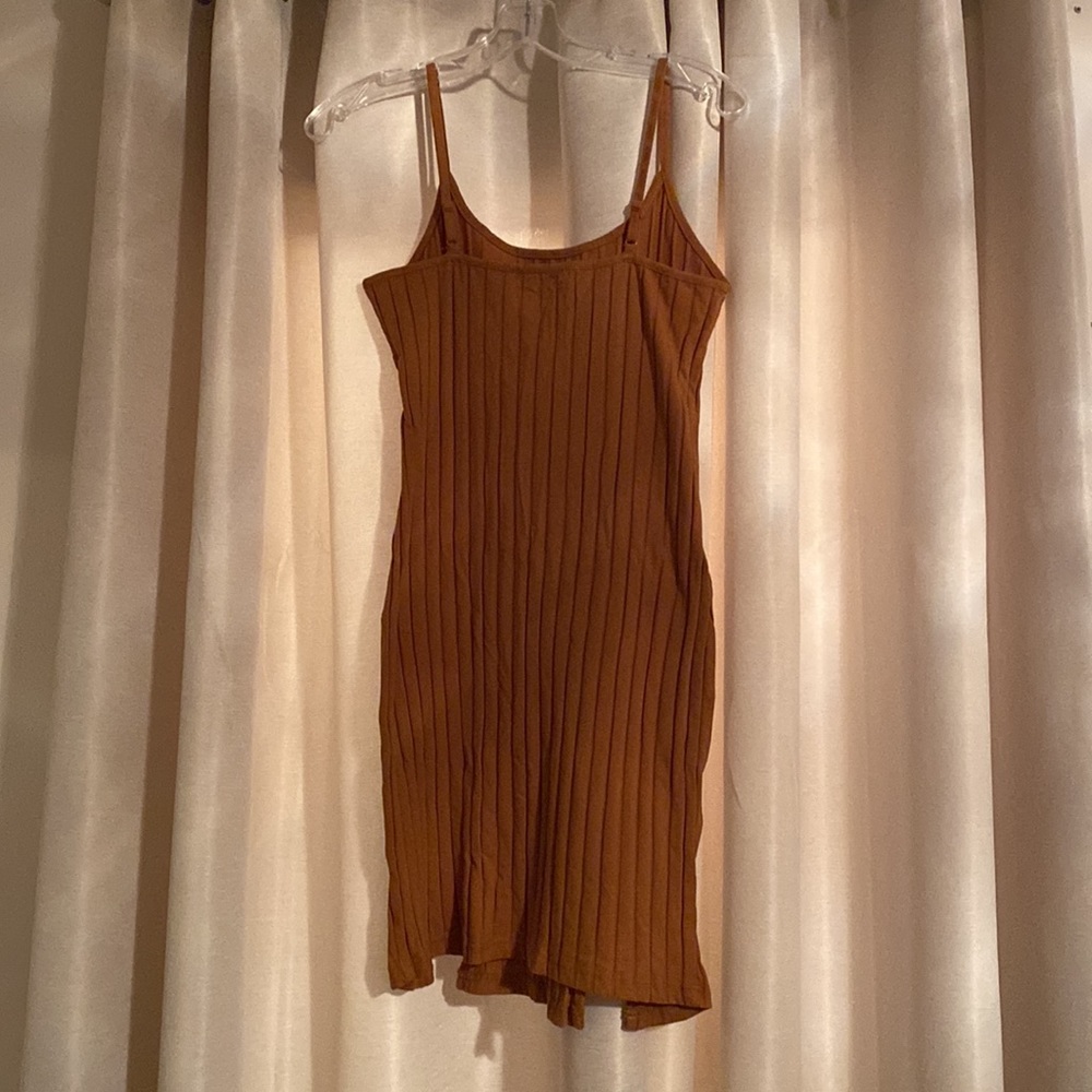 Split Hem Rib Knit Dress - Picture 4 of 4